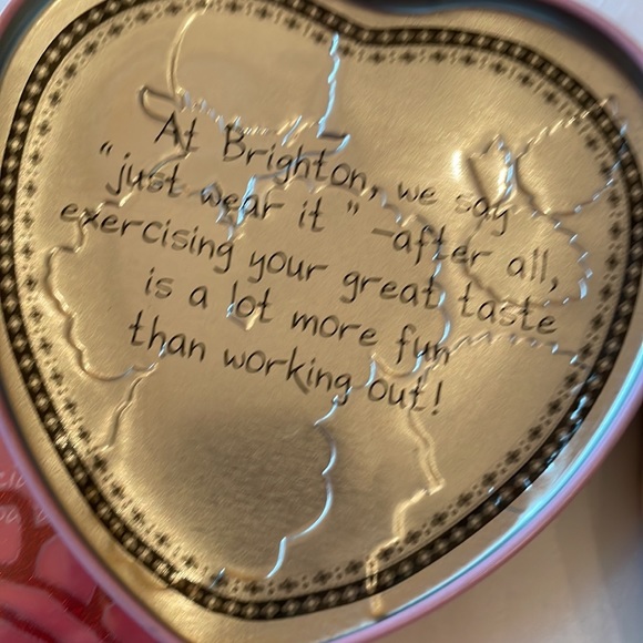 Miscellaneous heart items - Picture 4 of 4